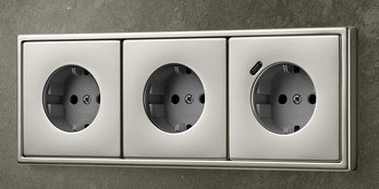 SCHUKO® Steckdosen mit USB bei Elektro & Steuerungstechnik Stichlmeyr in Pasenbach/Vierkirchen