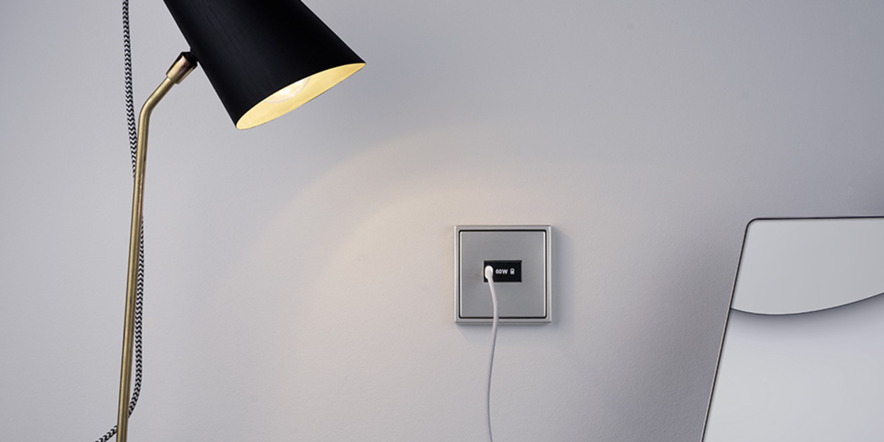Ladegerät USB PD 60 bei Elektro & Steuerungstechnik Stichlmeyr in Pasenbach/Vierkirchen