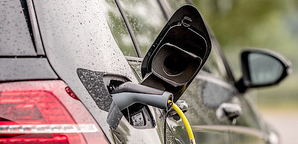E-Mobility bei Elektro & Steuerungstechnik Stichlmeyr in Pasenbach/Vierkirchen