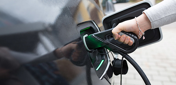 Elektro­mobilität bei Elektro & Steuerungstechnik Stichlmeyr in Pasenbach/Vierkirchen