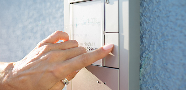 Sprech­anlagen bei Elektro & Steuerungstechnik Stichlmeyr in Pasenbach/Vierkirchen