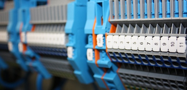 Industrie und Gewerbe bei Elektro & Steuerungstechnik Stichlmeyr in Pasenbach/Vierkirchen